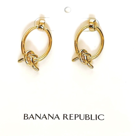 Banana Republic Jewelry - BANANA REPUBLIC Chic Gold Oval Knot Earrings | NWT